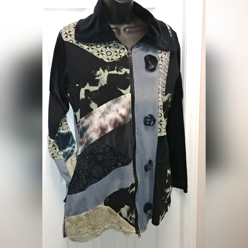 Leopards & Roses jacket - Picture 7 of 11